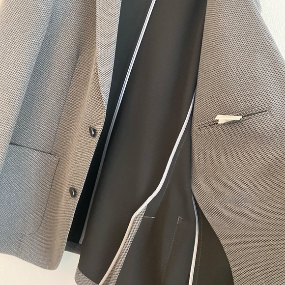 Vince Camuto Men's Unstructured Suit Blazer - Medium - Picture 4 of 5